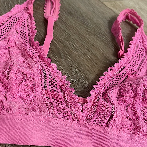 Aerie Crochet & Lace Sheer Bralette - Picture 3 of 5